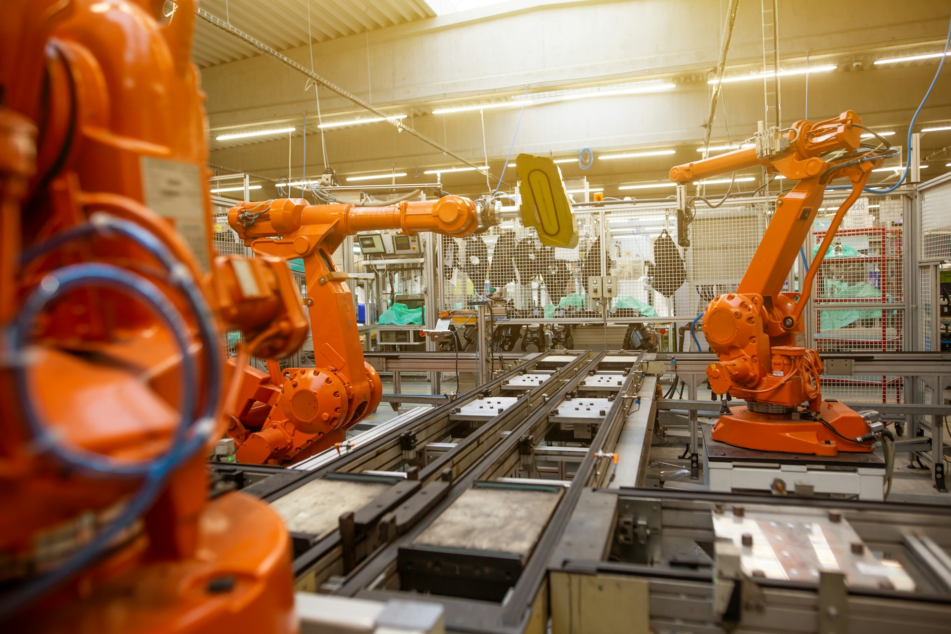 Automatic robots in the industrial factory